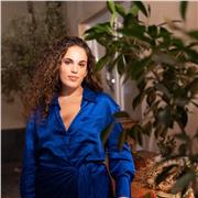 Laureata impartisce ripetizioni per materie umanistiche, spagnolo e italiano (per stranieri)